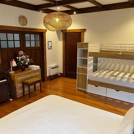 Bayswater Homestay Окленд Экстерьер фото